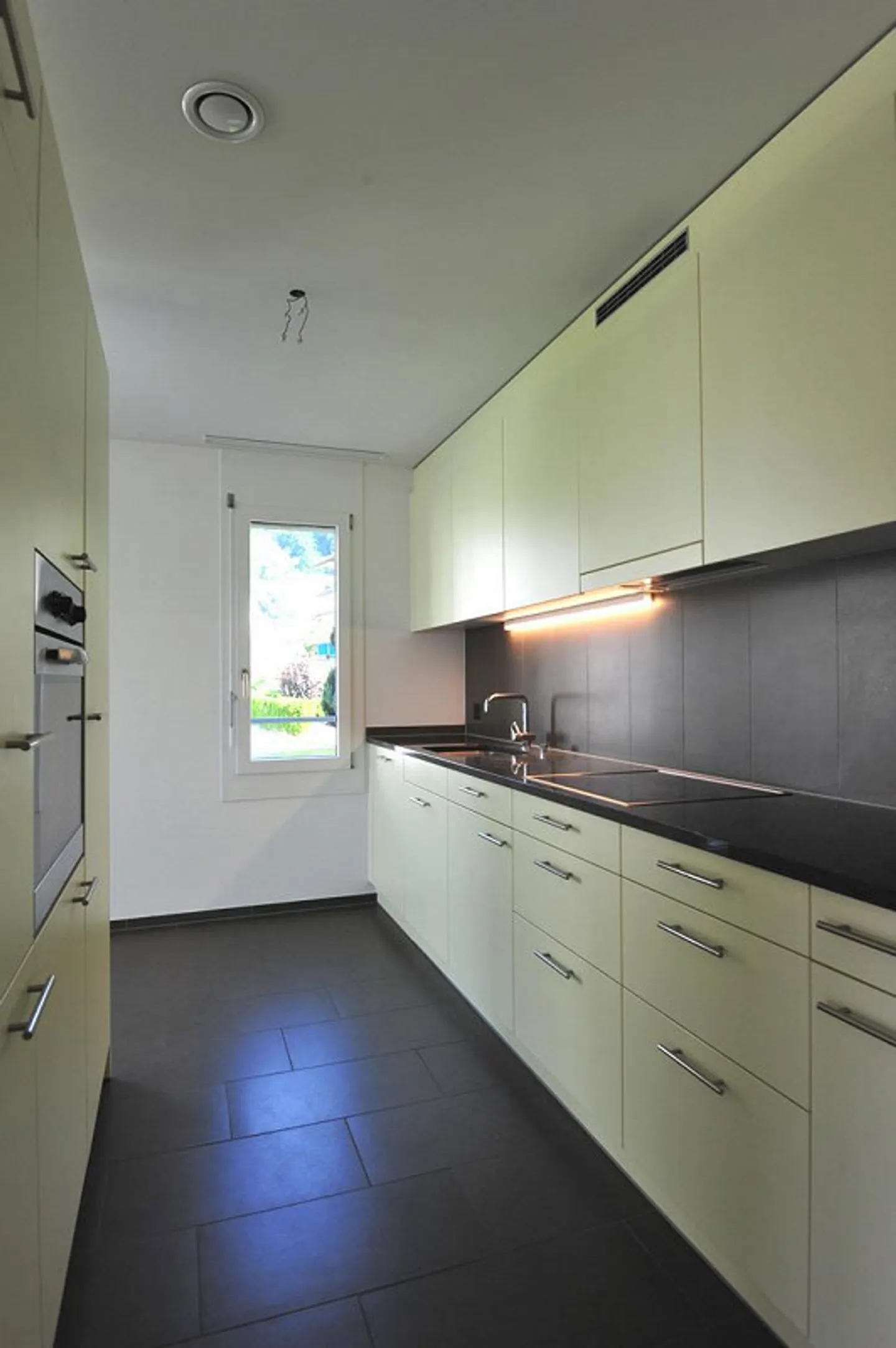 Beautiful Family Apartment Close to Nature - Photo 4 of 12