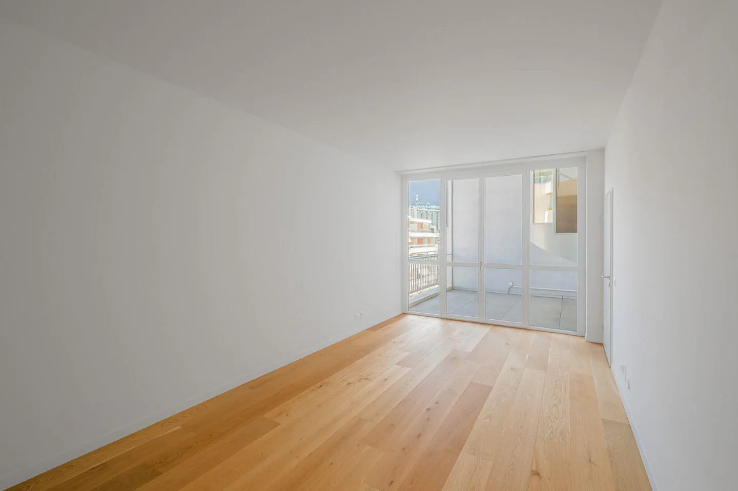 MODERN DUPLEX IN CASSARATE - Photo 8 of 13