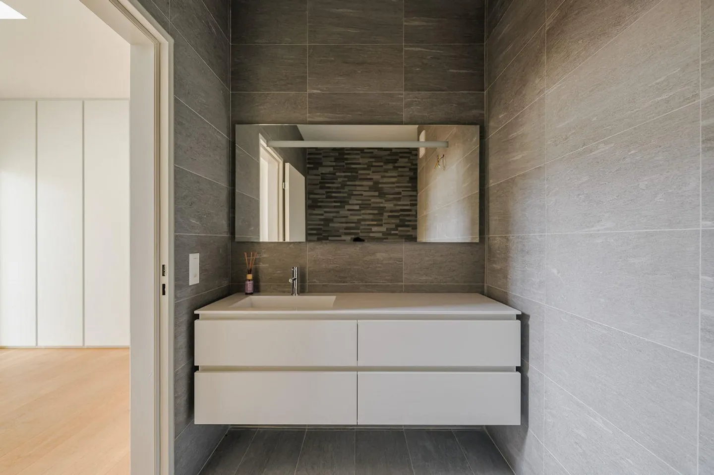 MODERN DUPLEX IN CASSARATE - Photo 9 of 13