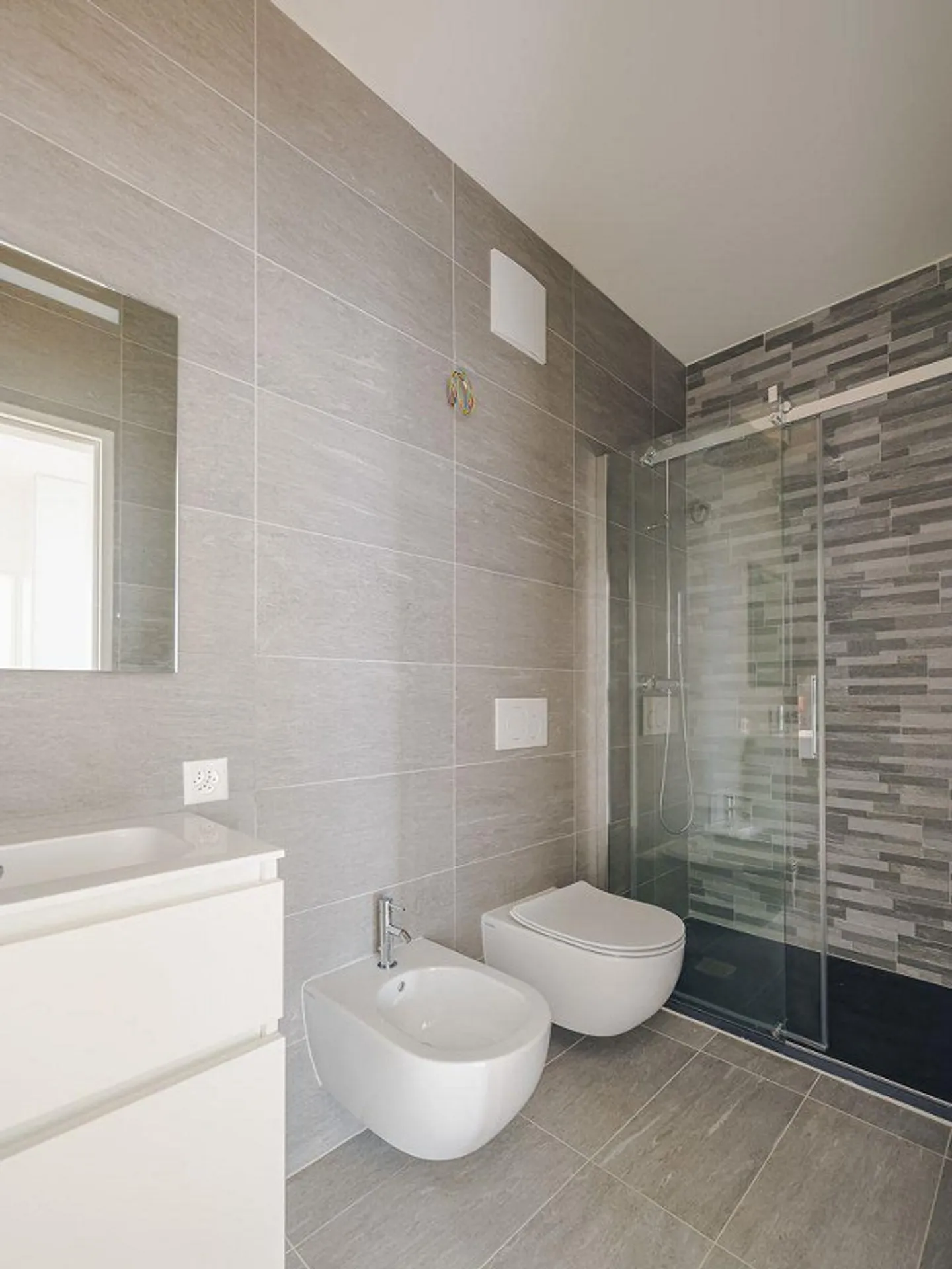 MODERN DUPLEX IN CASSARATE - Photo 12 of 13