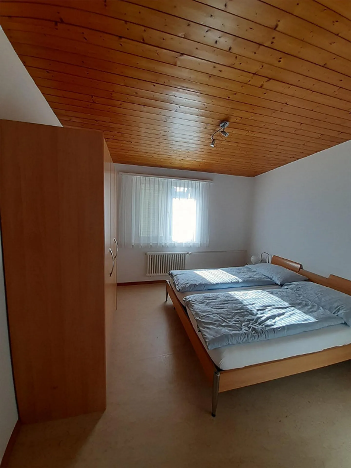 Cozy 3.5 Room Apartment on the 2nd Floor - Photo 6 of 9