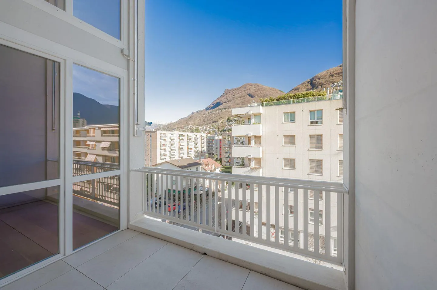 MODERN DUPLEX IN CASSARATE - Photo 11 of 13