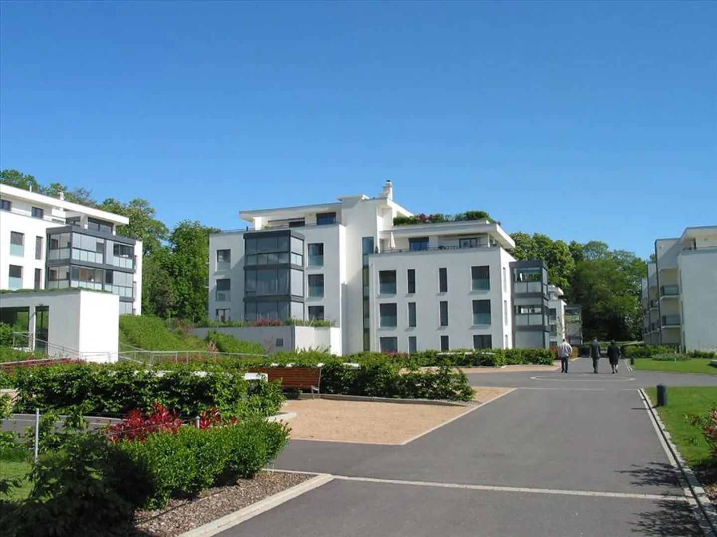 6,5-Zimmer-Wohnung im 1. Stock - Foto 1 von 3