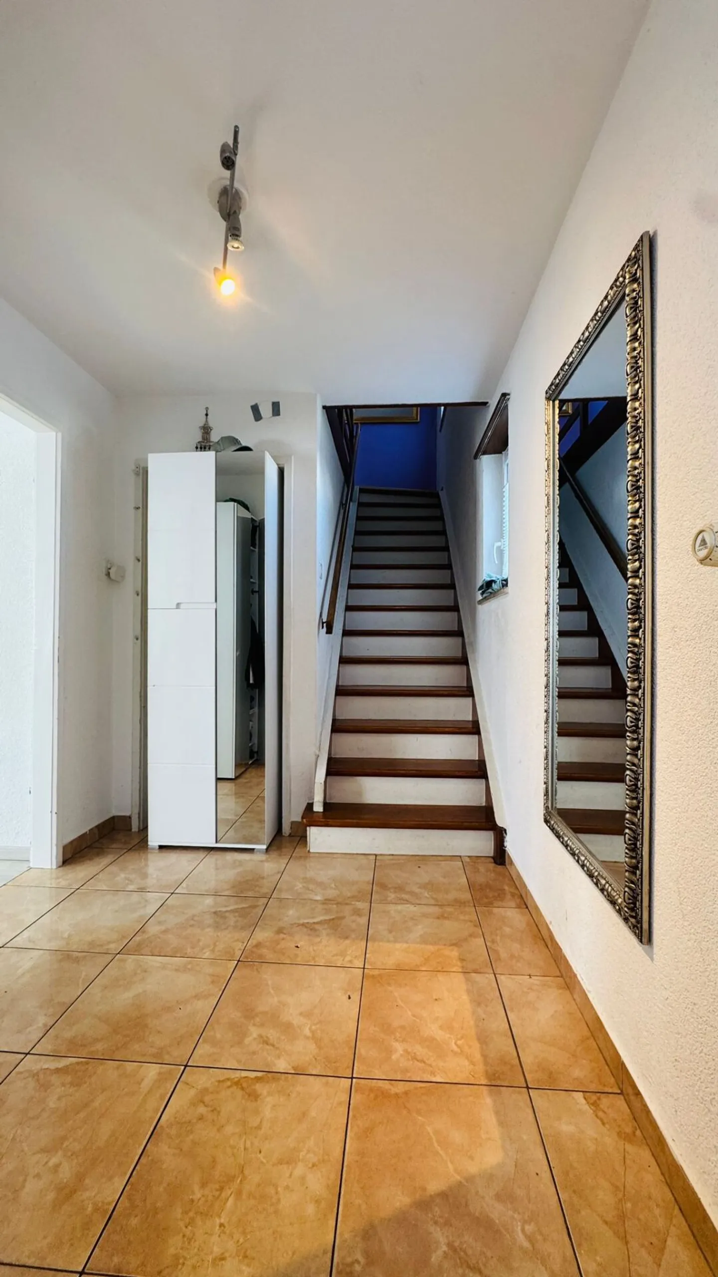 Single-family house on 445 m² with approved semi-detached house project - Photo 10 of 12