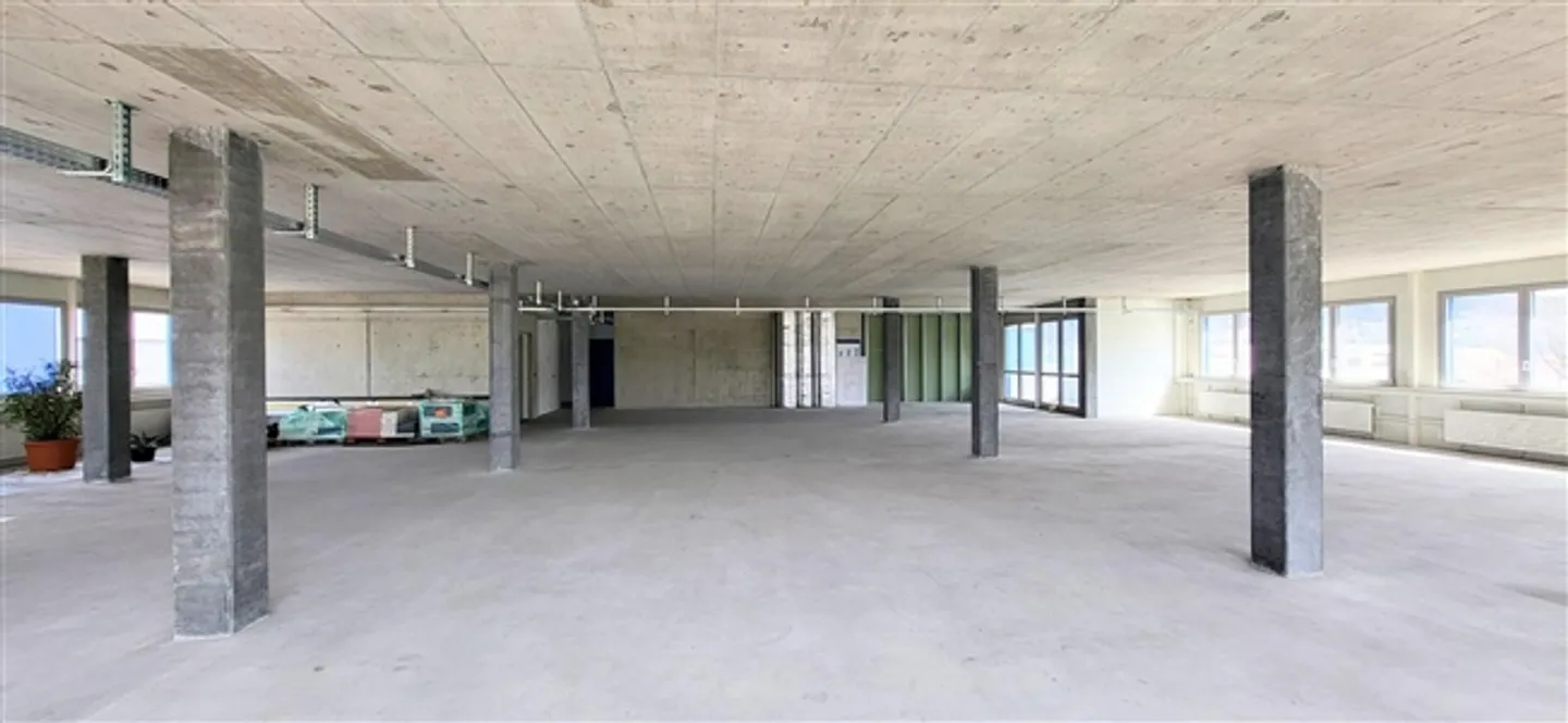 Spazio commerciale flessibile - ideale per produzione e logistica - Foto 5 di 13