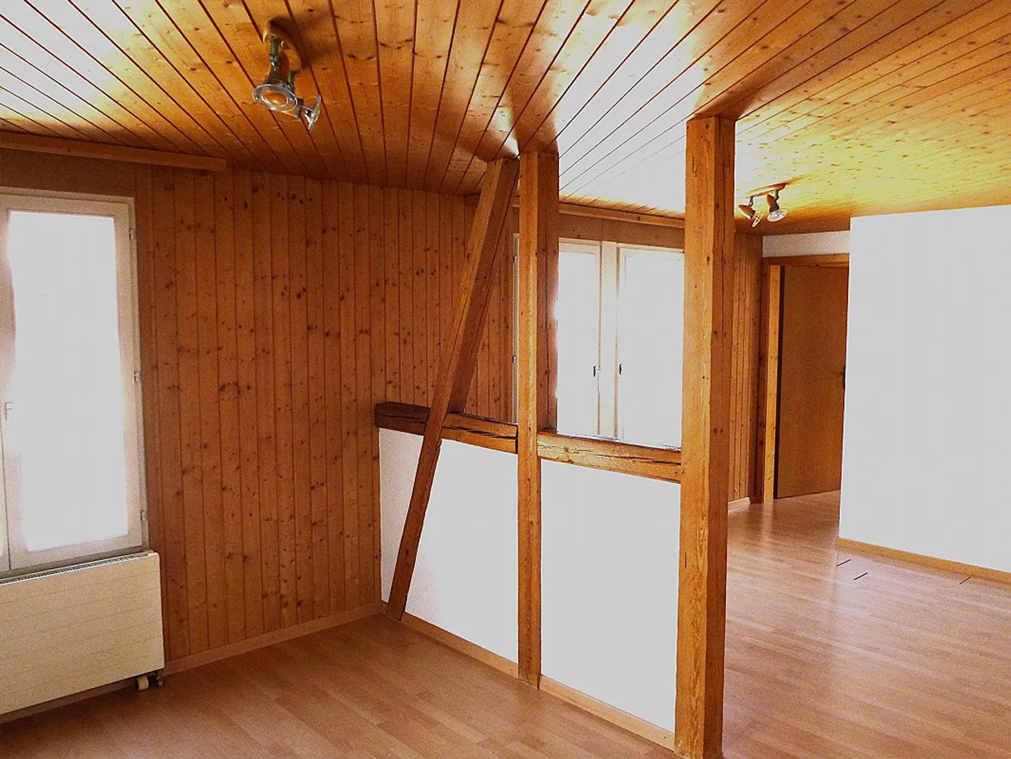 Appartement 4 pièces près de la gare - Photo 2 sur 12