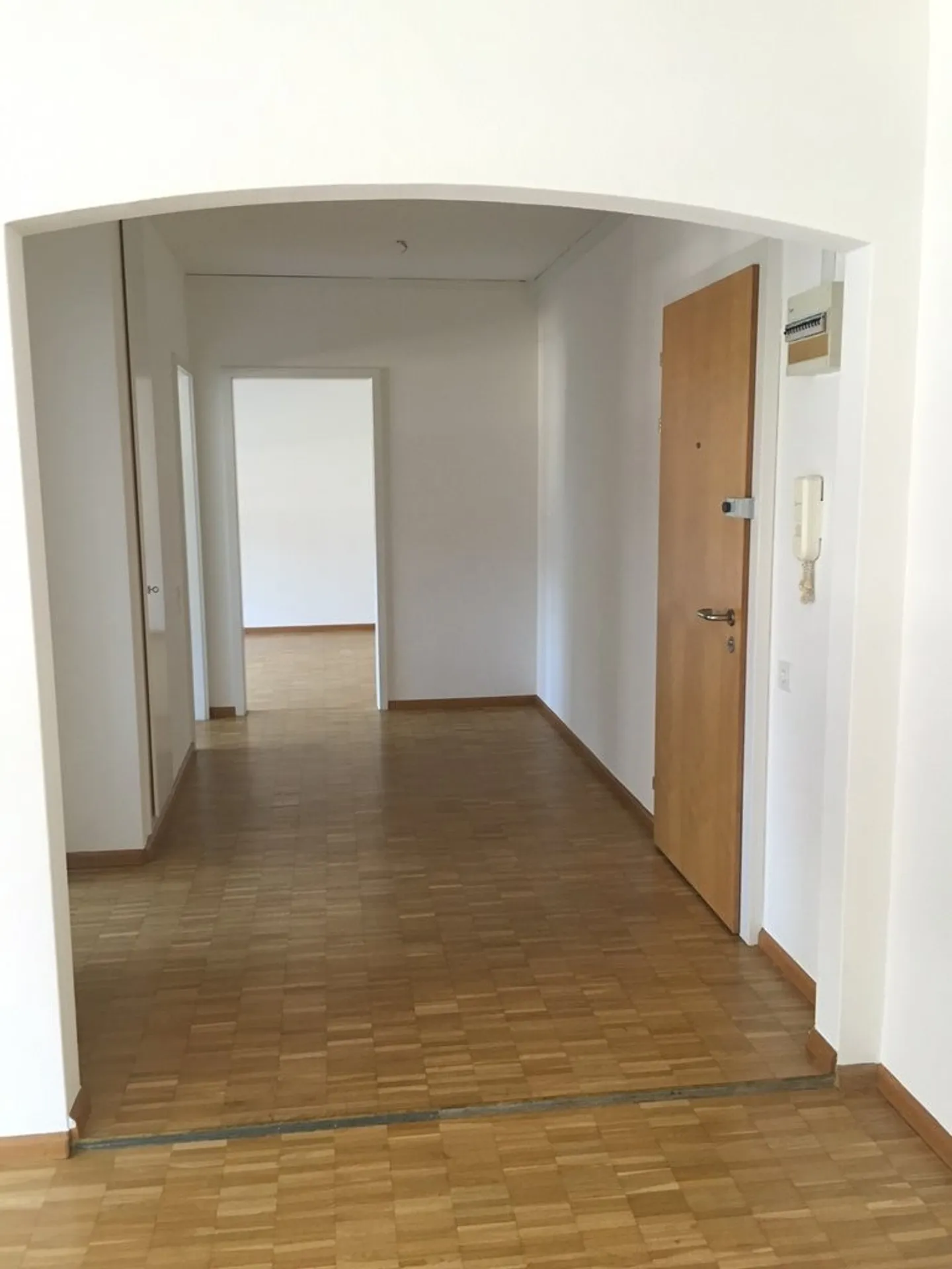 Appartamento 2 camere affascinante in posizione centrale - Foto 2 di 8