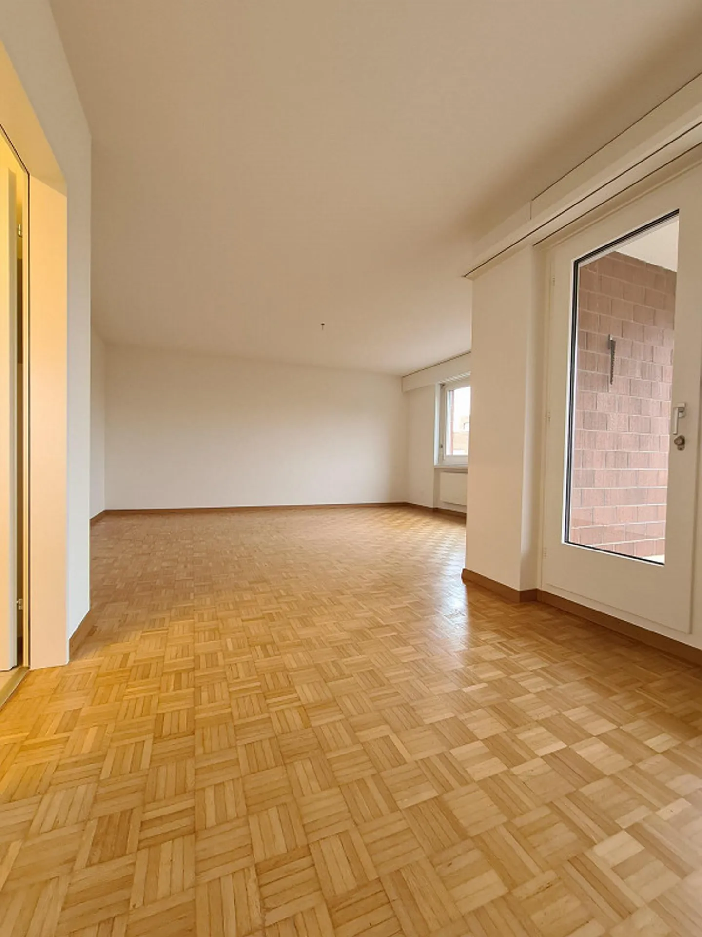 Appartamento 4.5 locali a Bottmingen - Foto 3 di 9