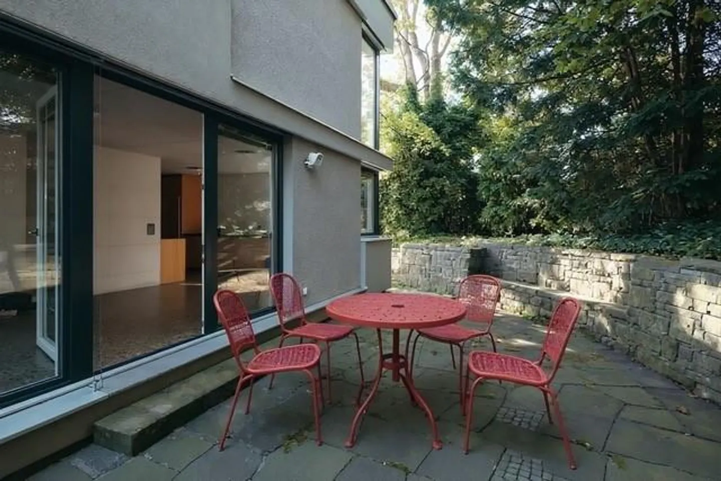 Casa indipendente da sogno in posizione ambita sulla riva sinistra del Lago di Zurigo - Foto 3 di 12