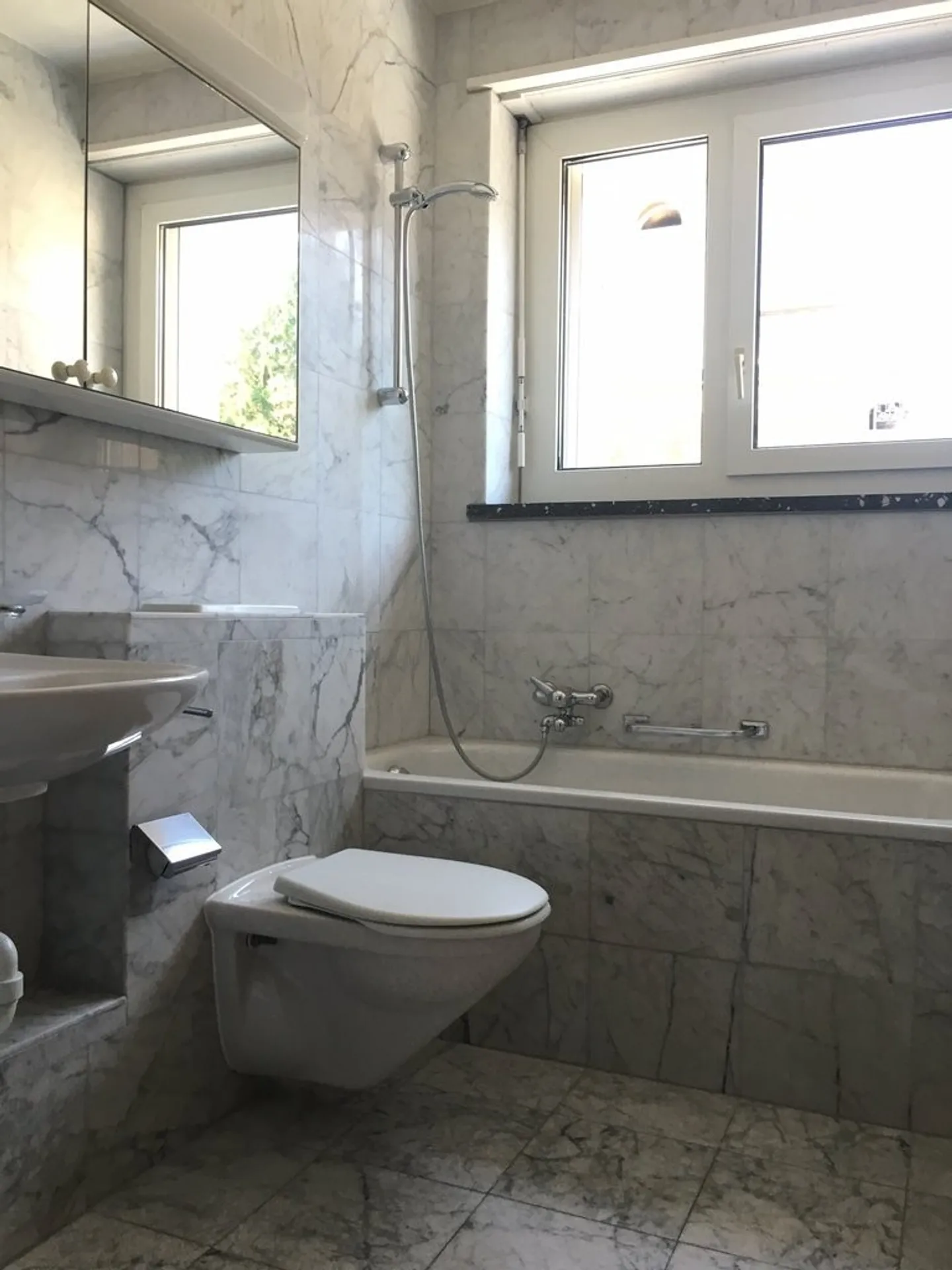 Appartamento 2 camere affascinante in posizione centrale - Foto 6 di 8