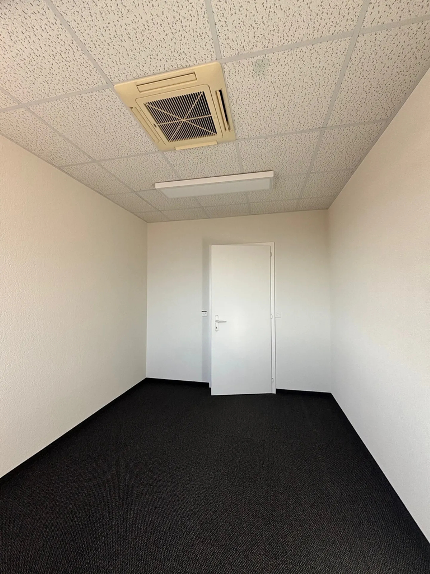3 Mesi di affitto GRATIS - Uffici di circa 65 m2 al 2° piano - Foto 5 di 9