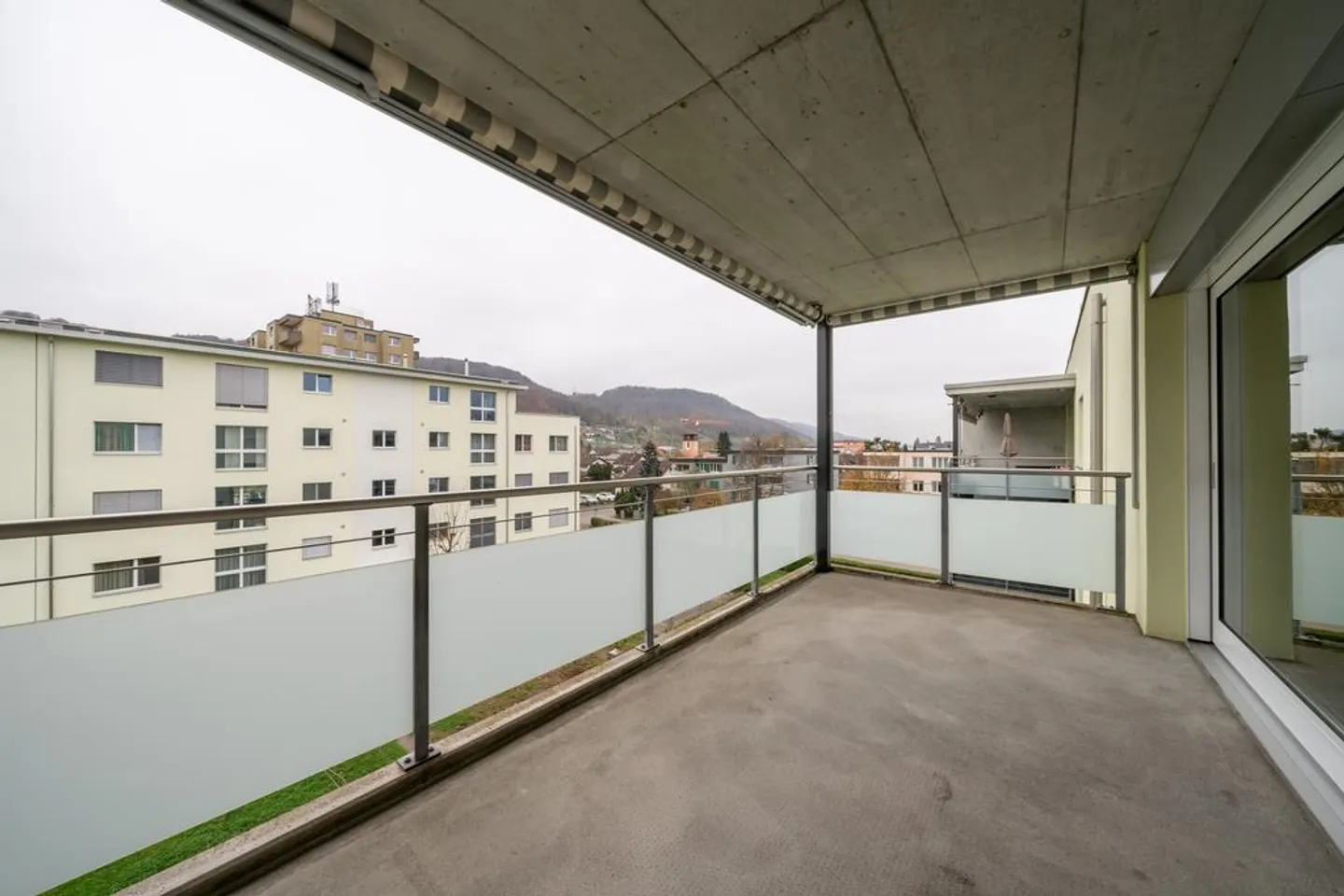Geräumige 2.5 Zimmer Wohnung - Foto 7 von 7