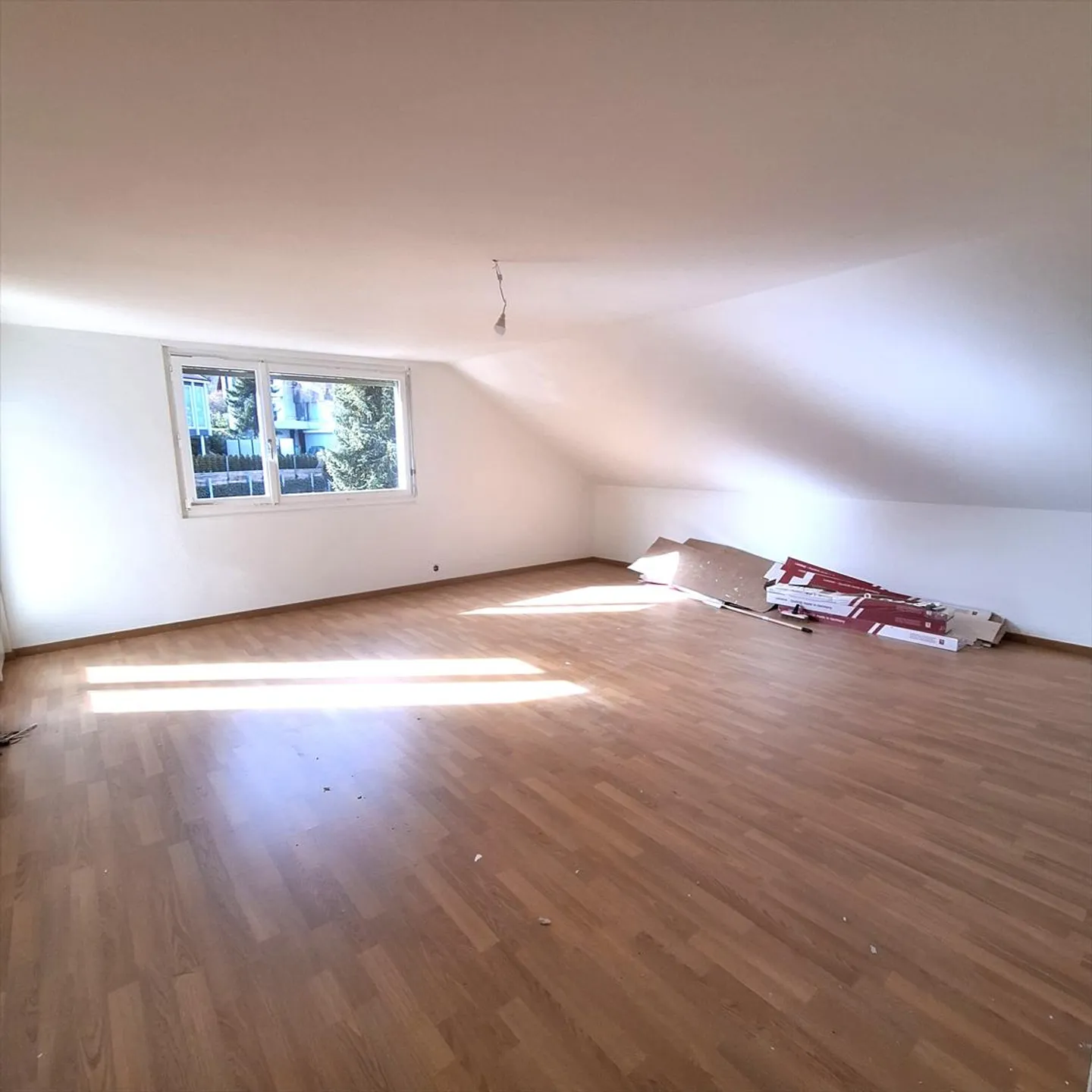 Einziehen - wohlfühlen und Geld sparen - 1. Monatsmiete ist geschenkt - Foto 2 von 8