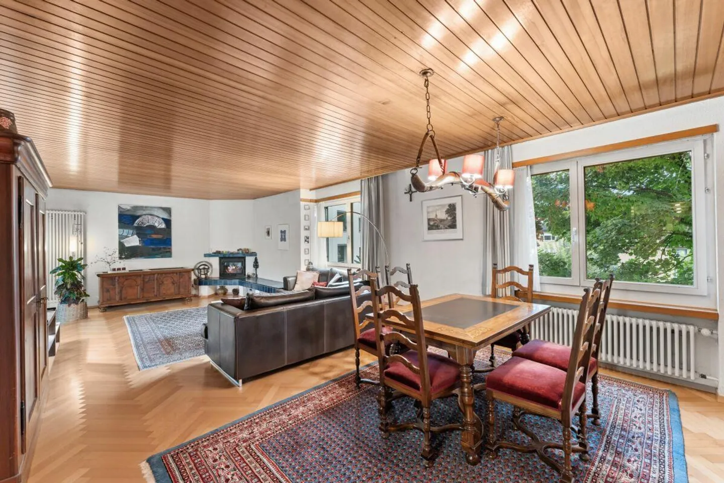 Zweifamilienhaus mit Gewerberäumen - Foto 4 von 7