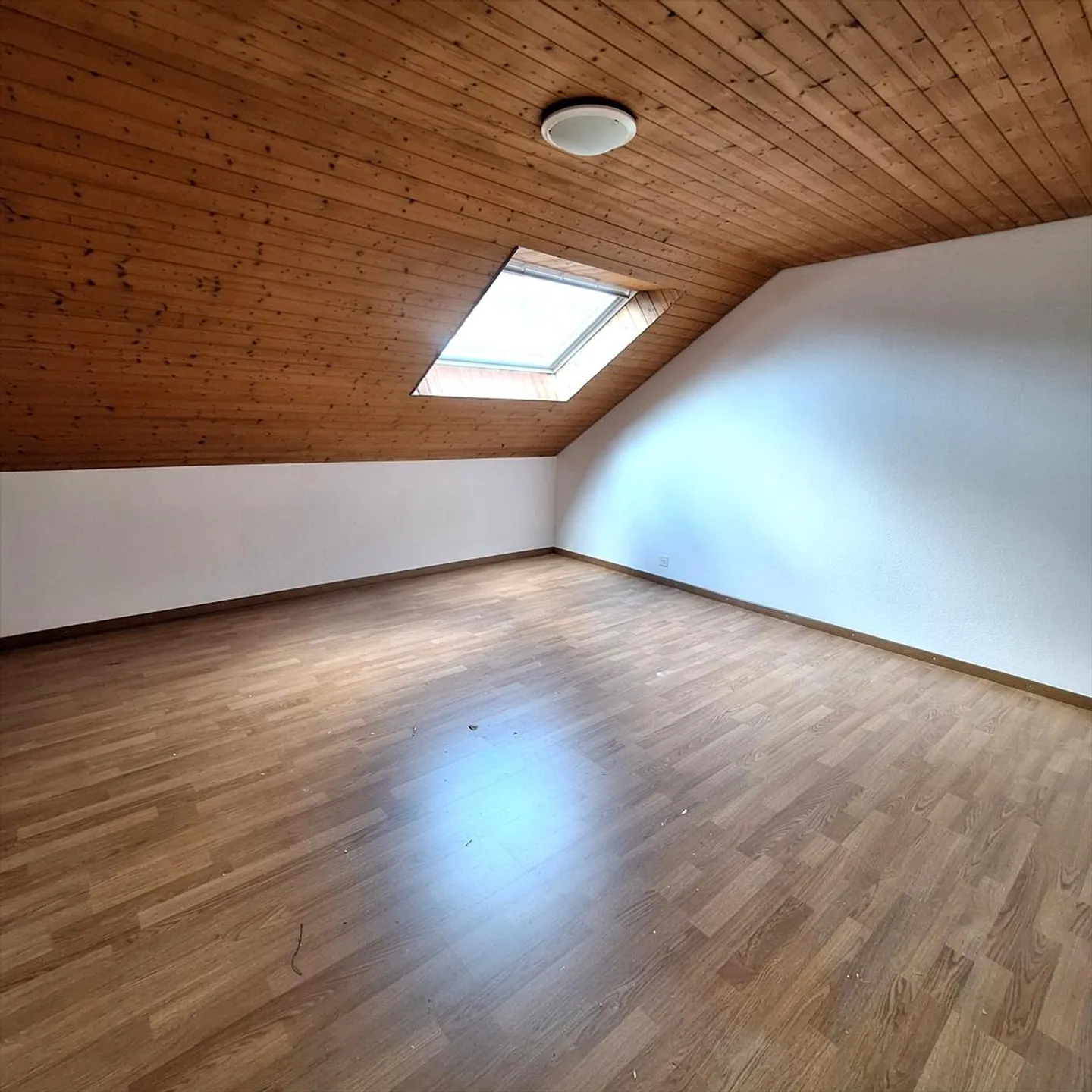 Einziehen - wohlfühlen und Geld sparen - 1. Monatsmiete ist geschenkt - Foto 6 von 8