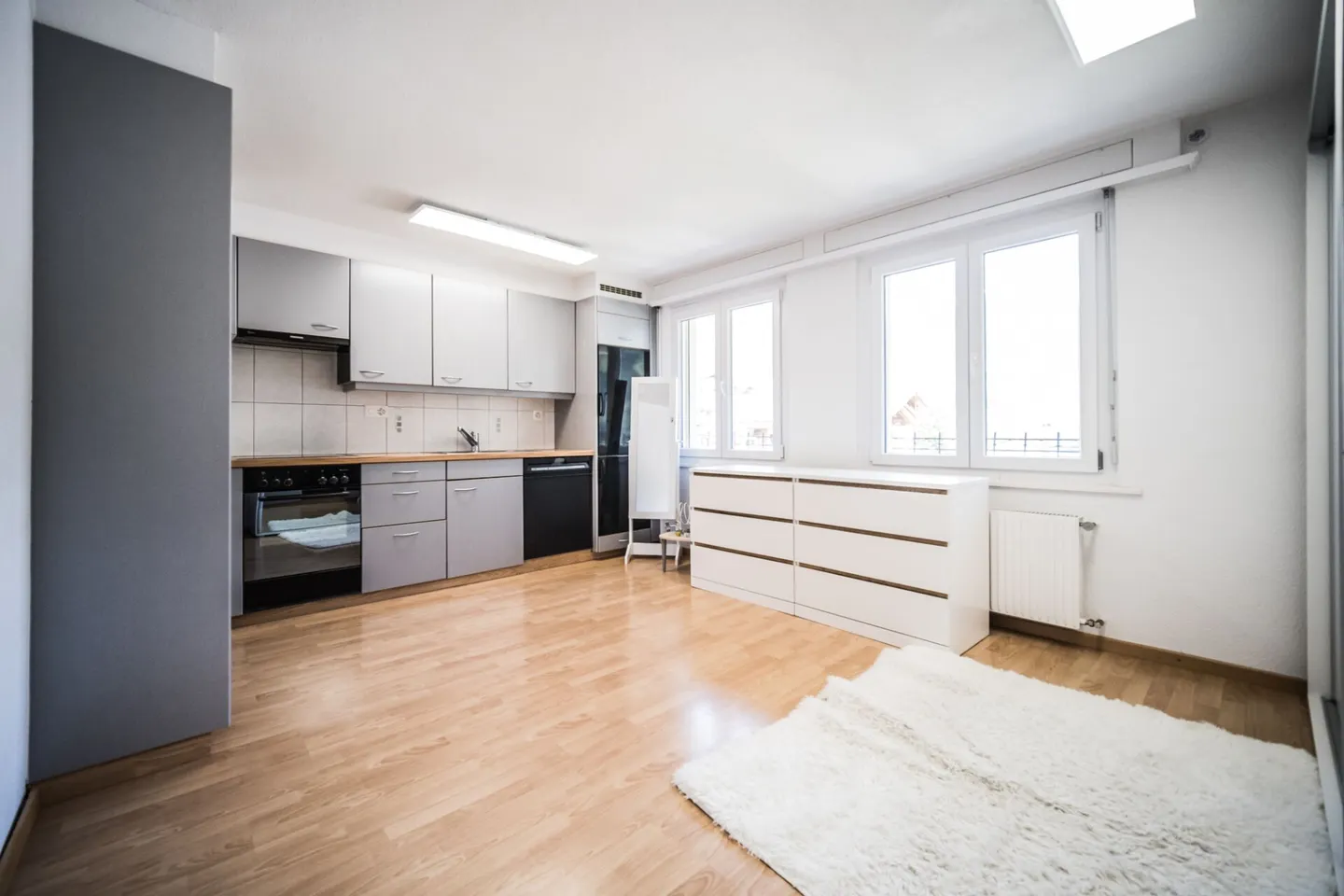 Sehr schöne 4,5-Zimmer-Wohnung im ersten Stock - Foto 3 von 13