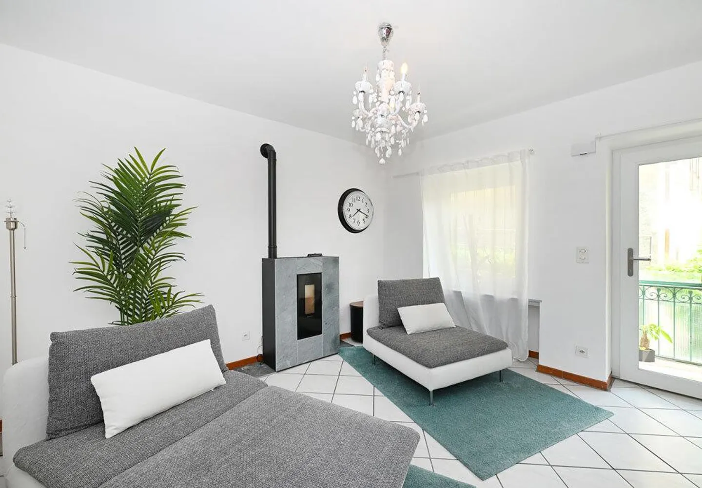 Lugano – Aldesago: charakteristisches, renoviertes Kernhaus mit ... - Foto 3 von 24