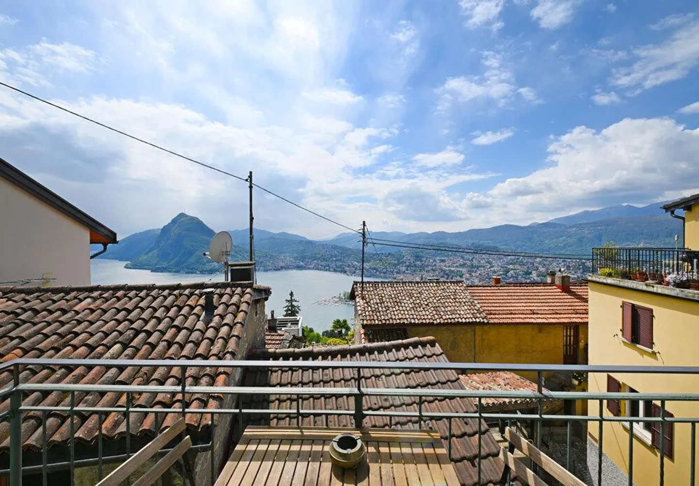 Lugano – Aldesago: charakteristisches, renoviertes Kernhaus mit ... - Foto 16 von 24