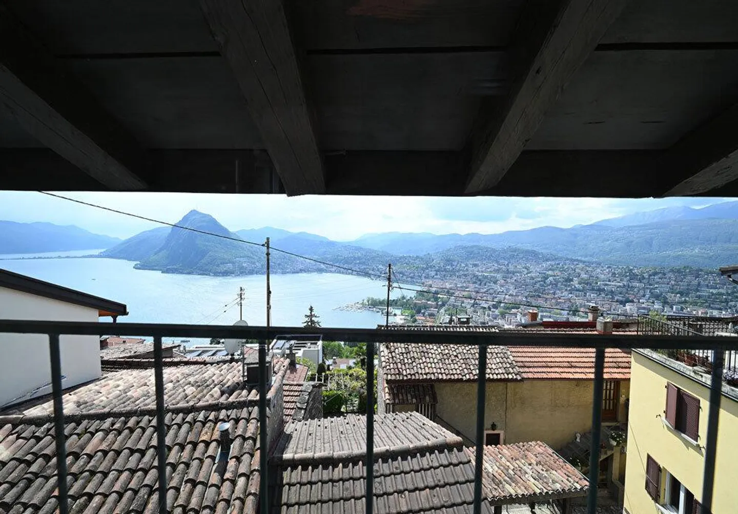 Lugano – Aldesago: charakteristisches, renoviertes Kernhaus mit ... - Foto 17 von 24