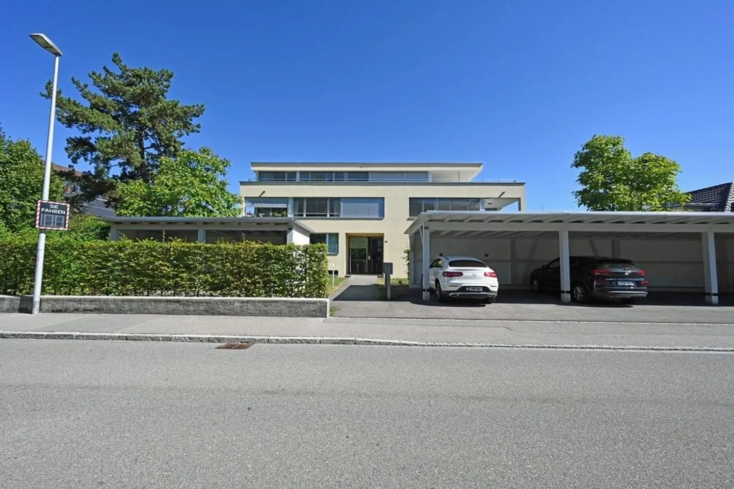 Aussen-Parkplatz in Wabern - Foto 1 von 1
