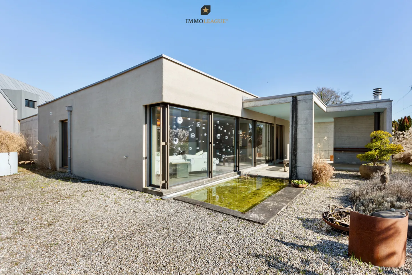 L'architecture rencontre la qualité de vie – maison de design exclusive à Güttingen - Photo 7 sur 10