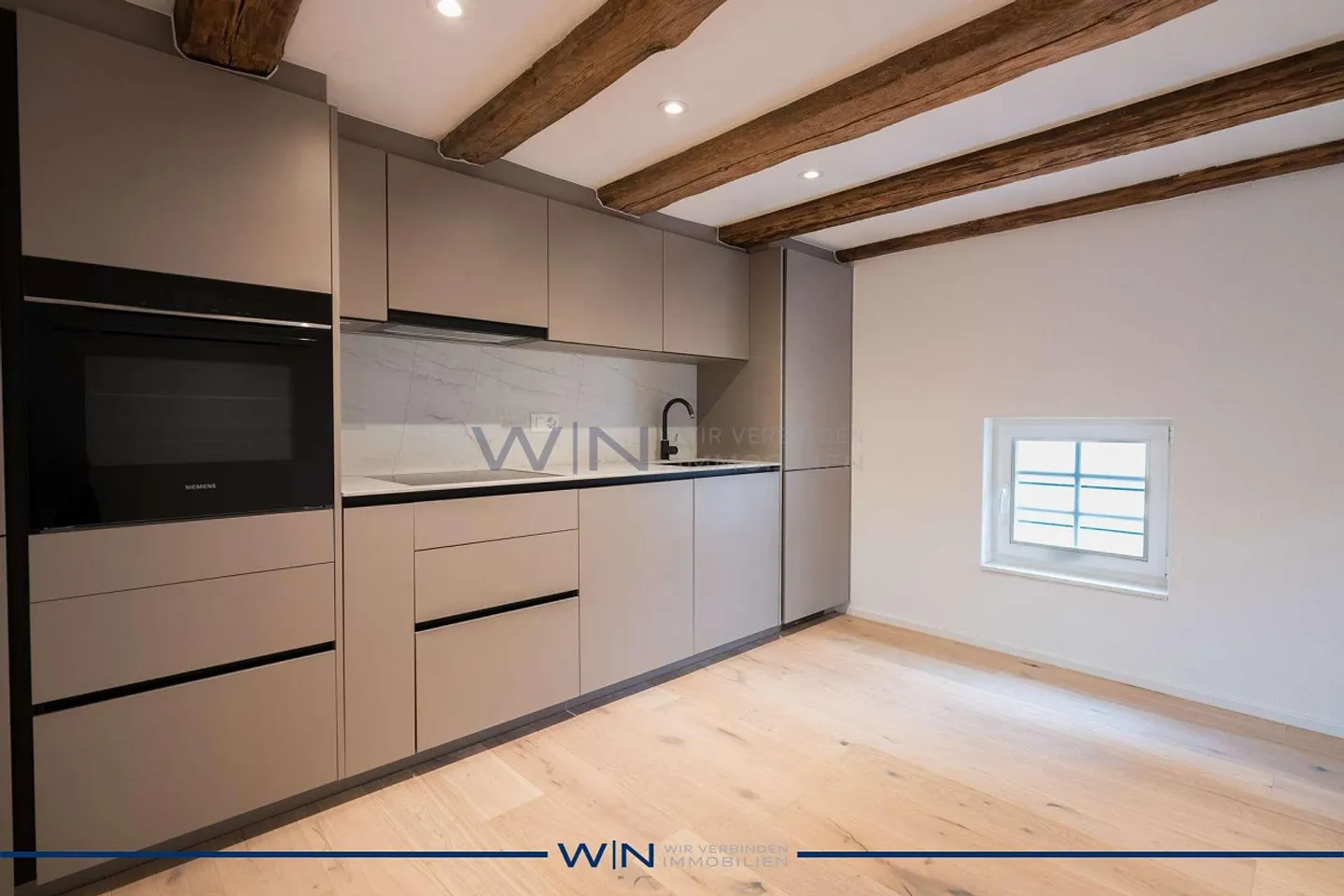 Nouveau bâtiment pour les familles ? Inclus un appartement séparé - Photo 3 sur 13