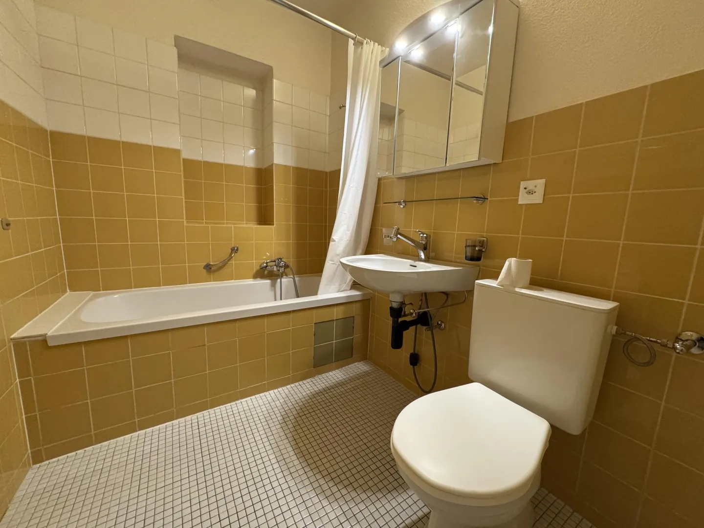 Wohnung mieten - Foto 4 von 6