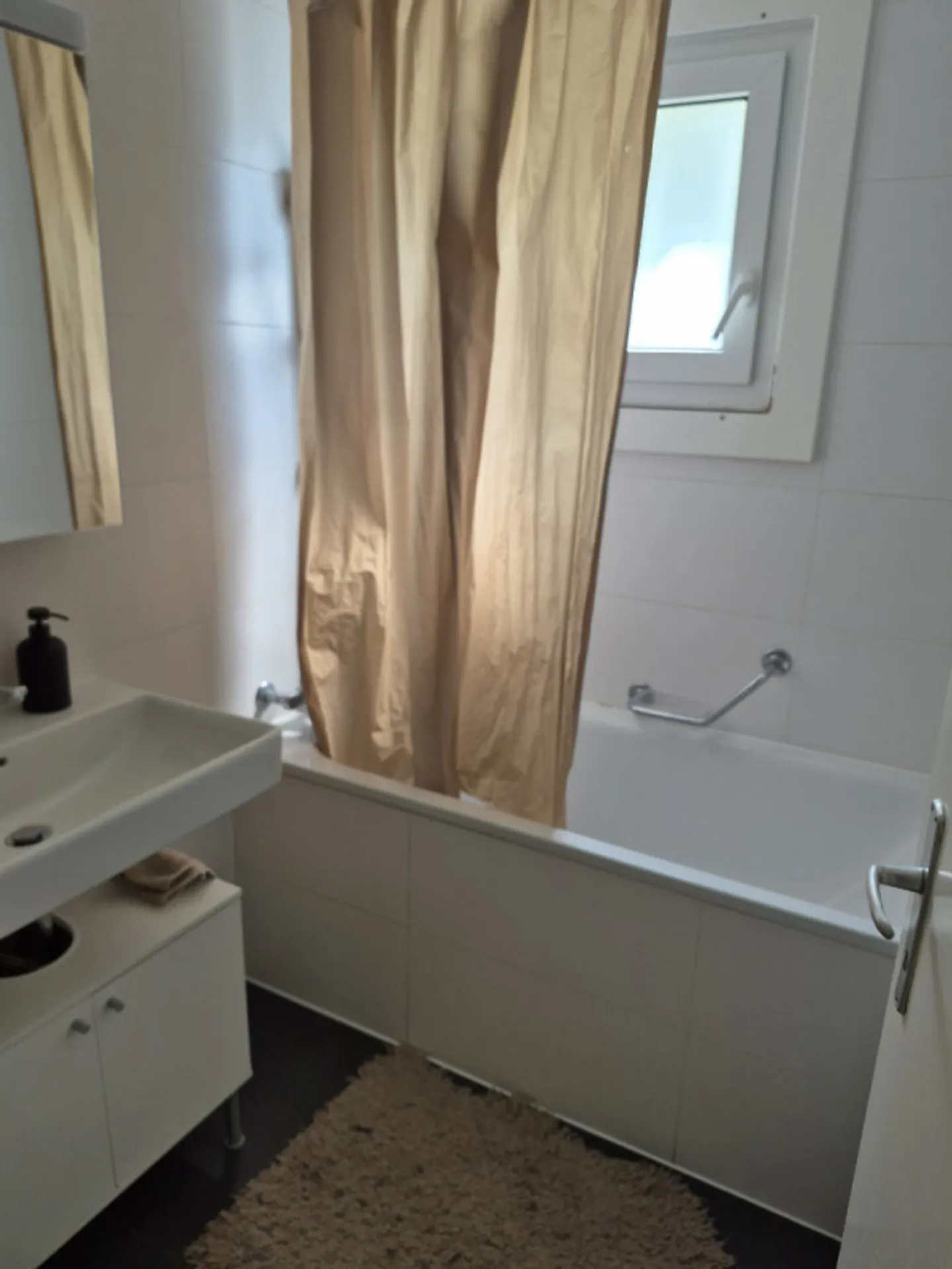 Rue des Moulins 107 in Yverdon - 3,5 Zimmer im 3. Stock - Foto 6 von 6