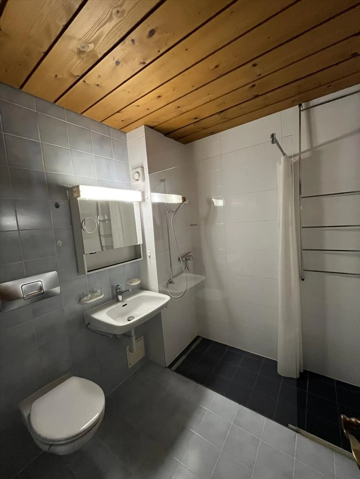 Wohnung mieten - Foto 6 von 6