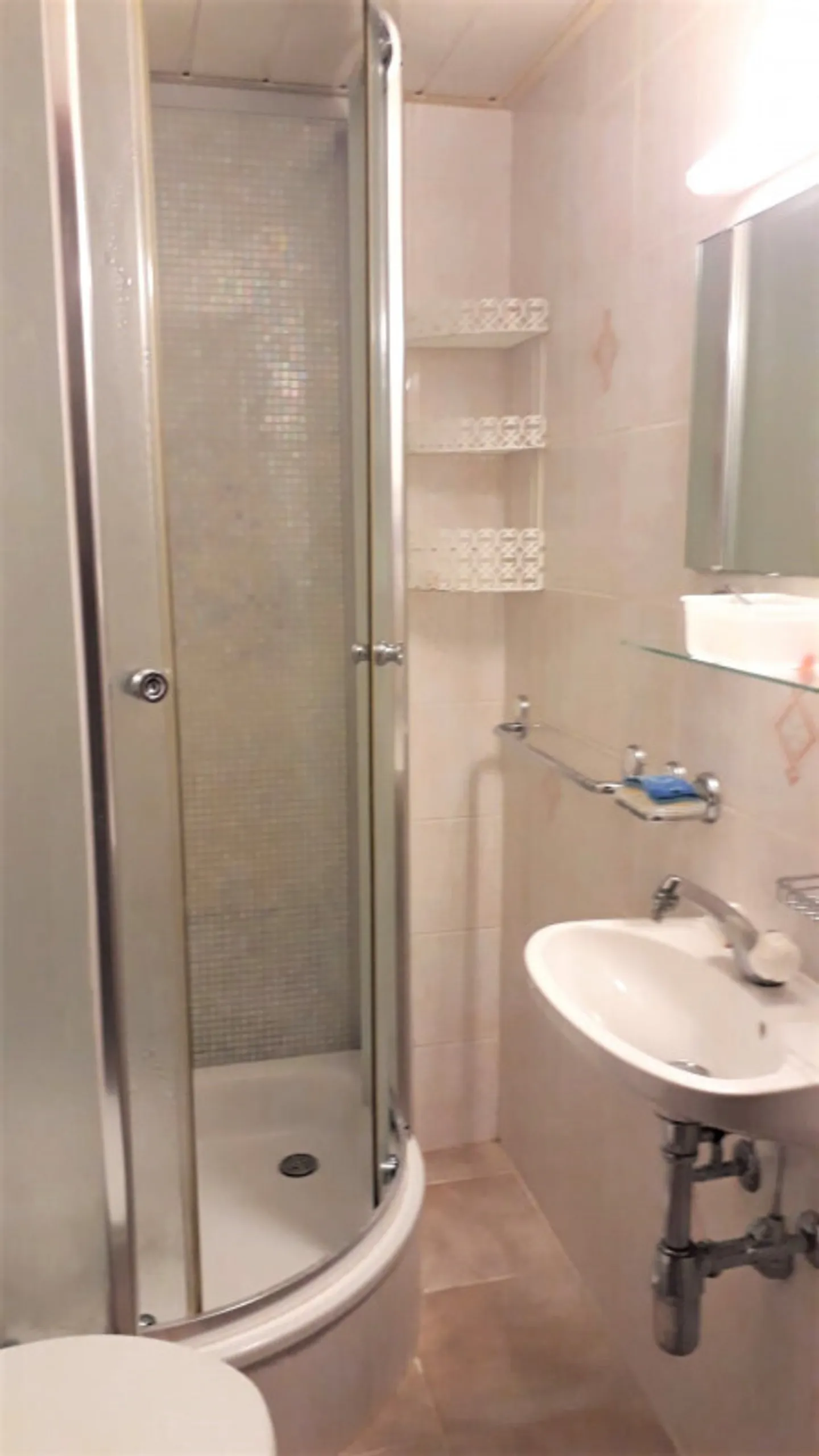 5.5-room house in the center of the village, reserved independent local entrance! - Photo 13 of 13