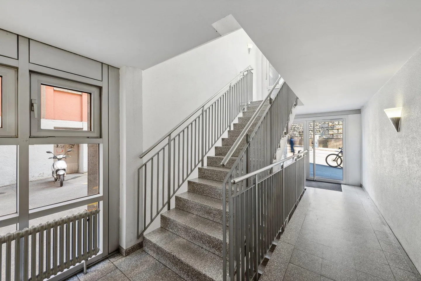 Direttamente al Central - 4min dalla stazione principale - Foto 8 di 12