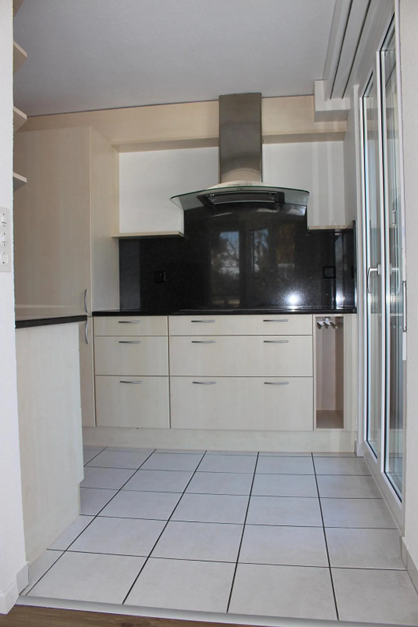 Luminoso appartamento con giardino di 4.5 locali con vista sul Säntis - Foto 15 di 23