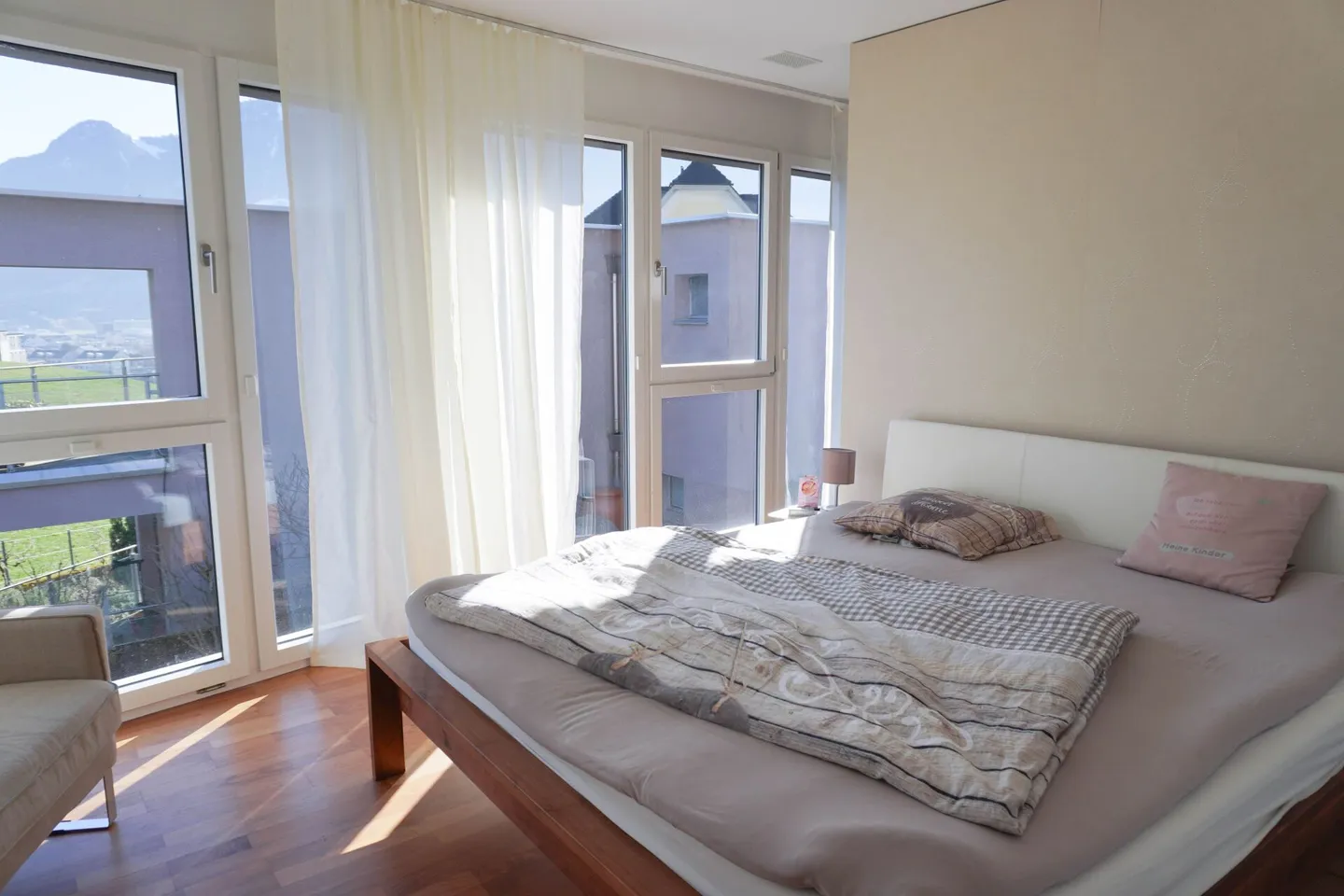 Modern 8½ Room Single-Family Home with Mountain View - Photo 9 of 21