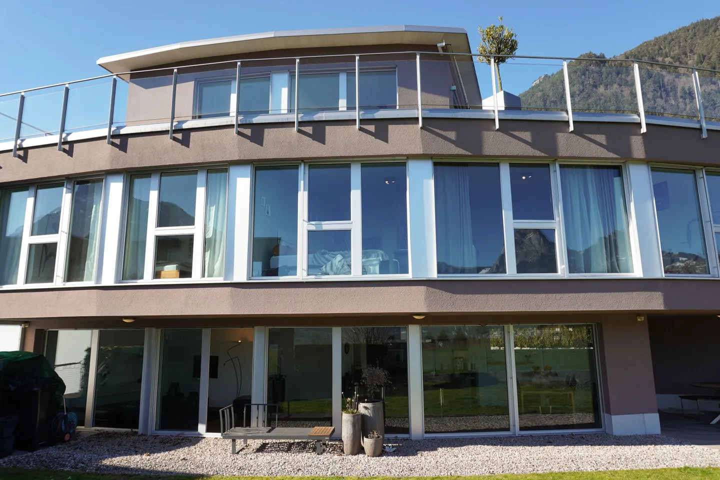 Modern 8½ Room Single-Family Home with Mountain View - Photo 21 of 21