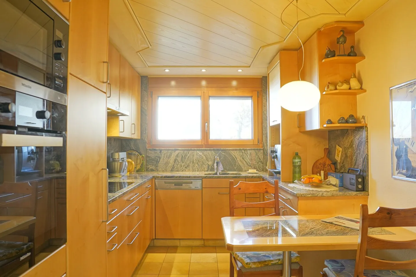 Spacious Single-Family Home with Sunny Views - Photo 9 of 27