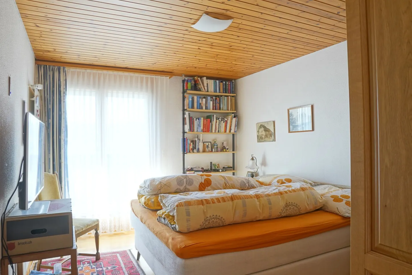 Spacious Single-Family Home with Sunny Views - Photo 12 of 27