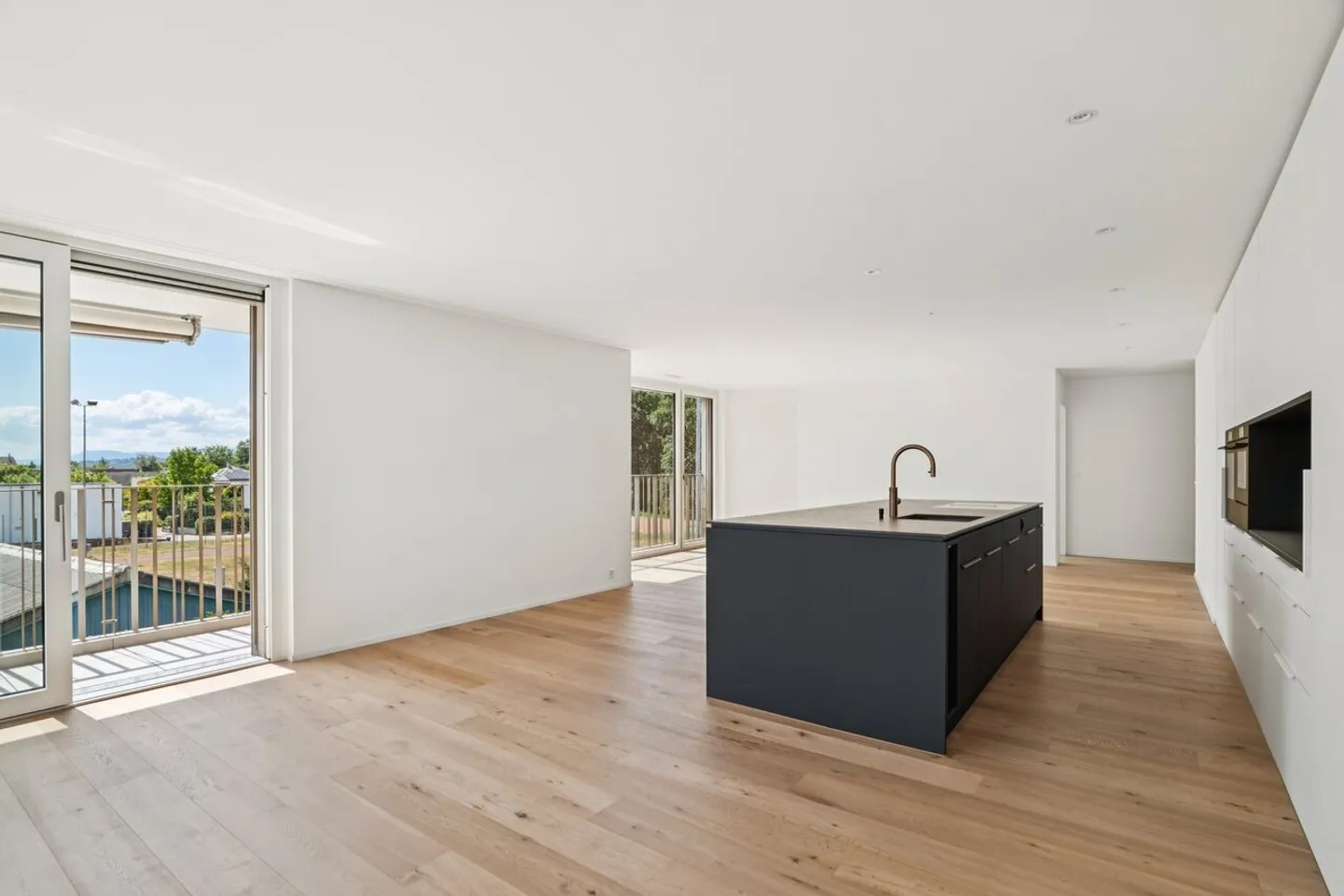 Modernes Penthouse mit Seesicht - Foto 9 von 36