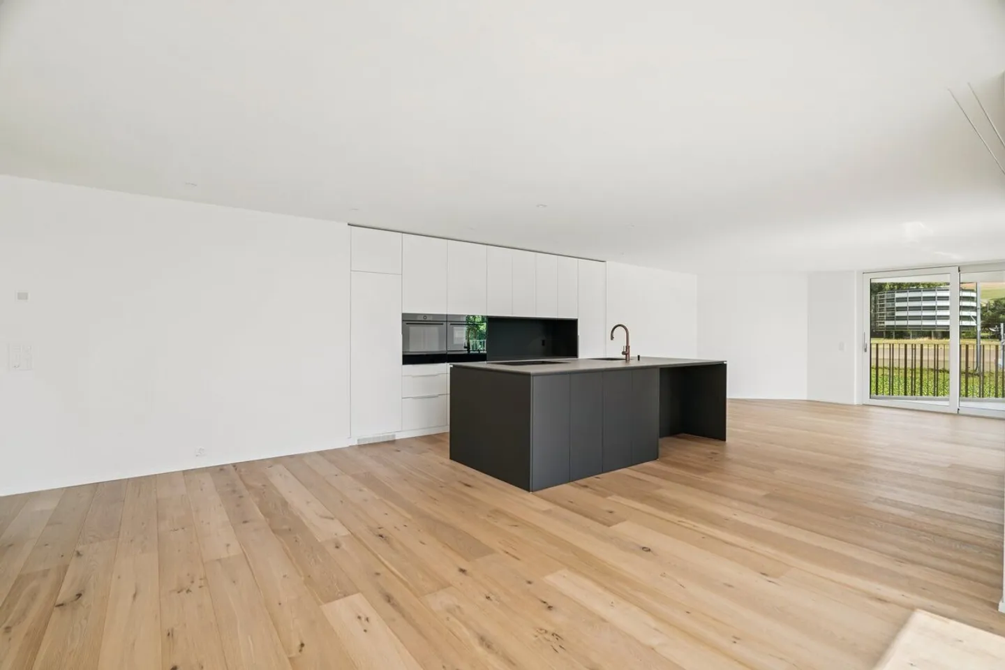 Modernes Penthouse mit Seesicht - Foto 10 von 36