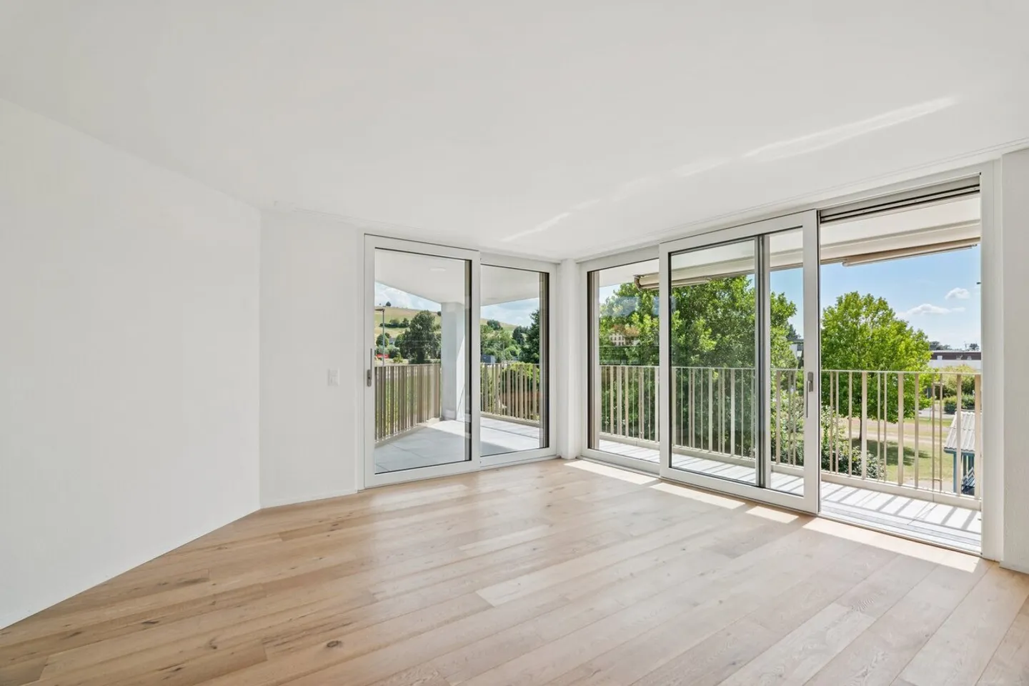 Modernes Penthouse mit Seesicht - Foto 12 von 36
