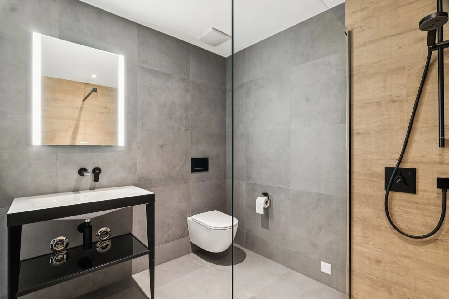 Modernes Penthouse mit Seesicht - Foto 26 von 36