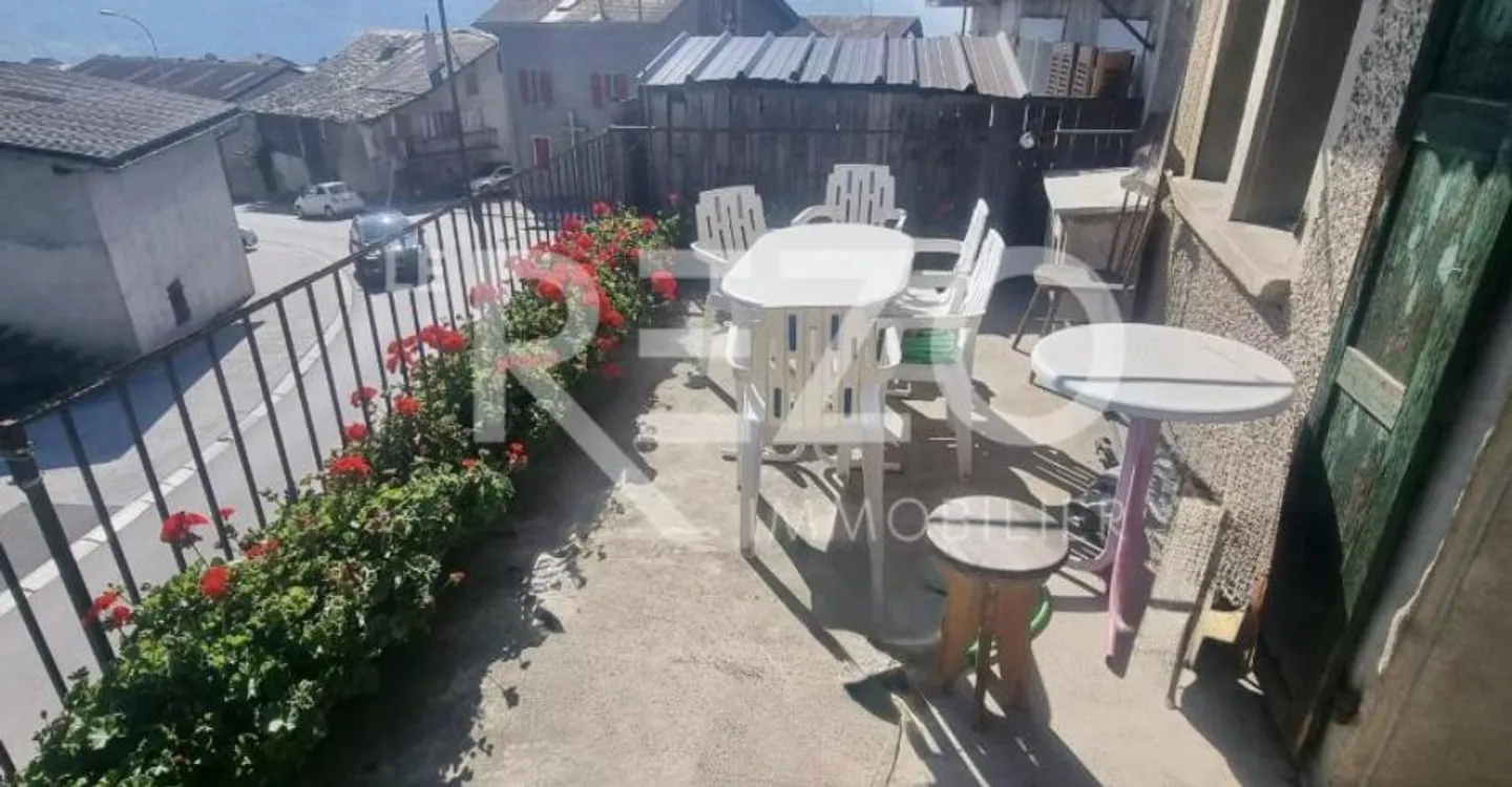 Terraced house with terrace and total basement. Savièse, VS - Photo 3 of 12