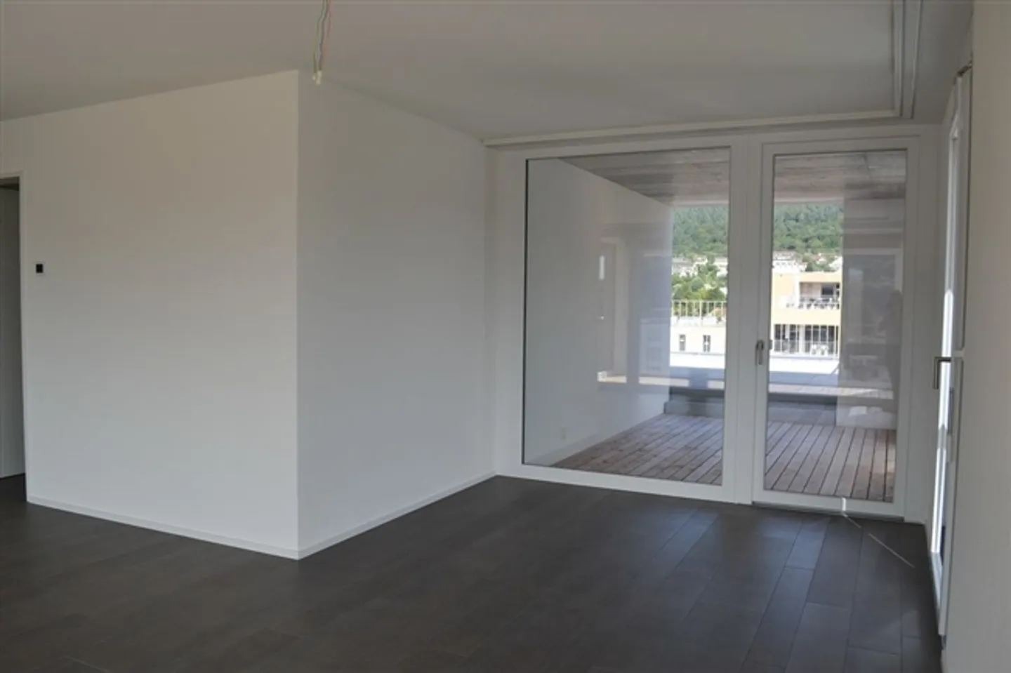 Appartement en attique 3.5 pièces avec deux terrasses sur l'île de Schüss de Bienne - Photo 6 sur 12