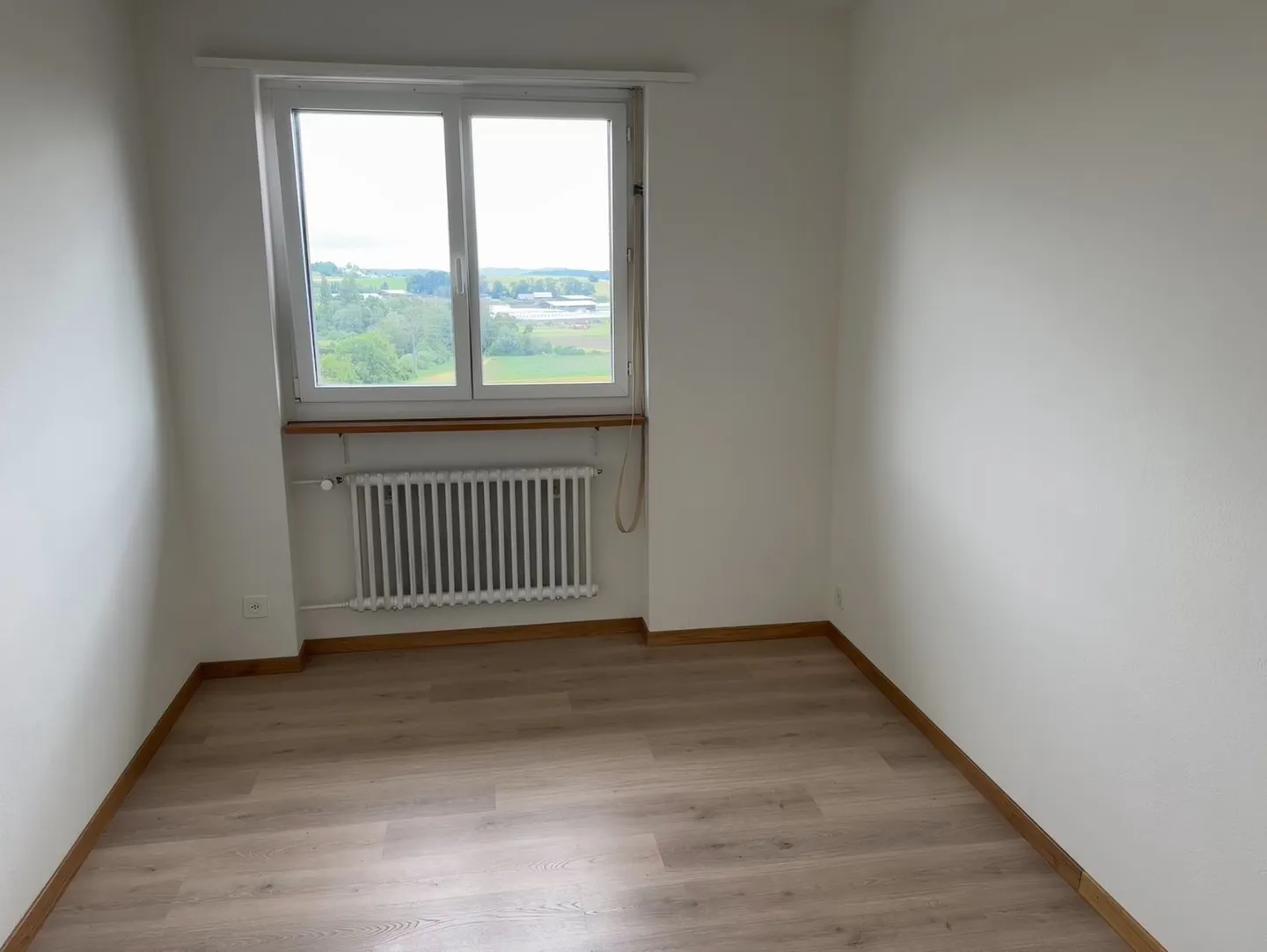 Appartement fraîchement rénové, lumineux et spacieux dans un quartier calme - Photo 11 sur 13