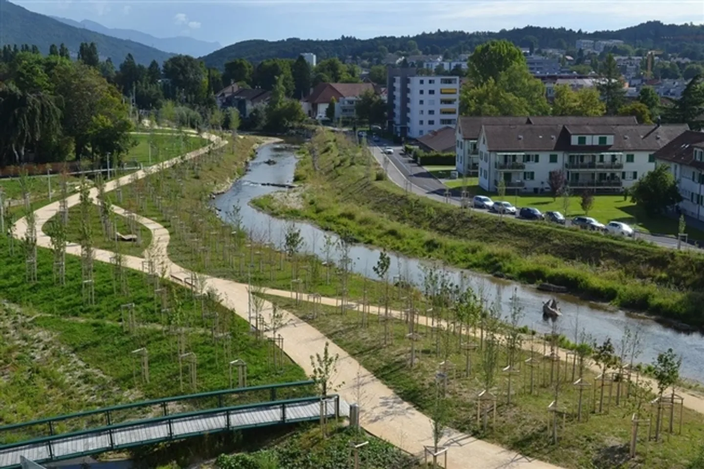 Appartement en attique 3.5 pièces avec deux terrasses sur l'île de Schüss de Bienne - Photo 12 sur 12