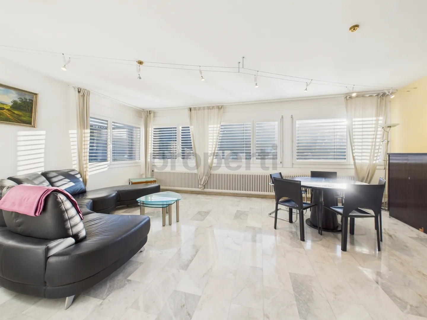 Geräumige Villa mit 5,5 Zimmern, großem Garten und offener Aussicht in Caslano - Foto 7 von 13