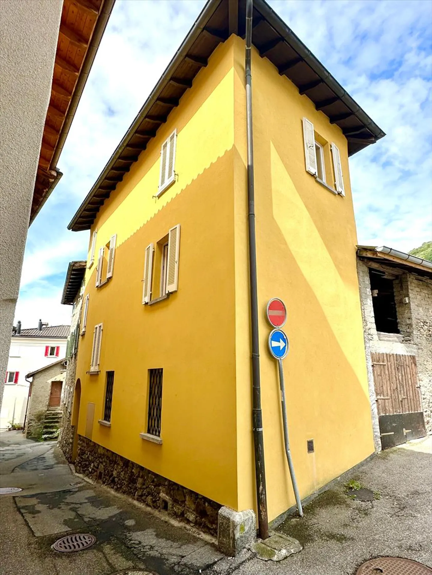 Casa unifamiliare pittoresca con 3,5 stanze ad Arosio - Foto 10 di 13