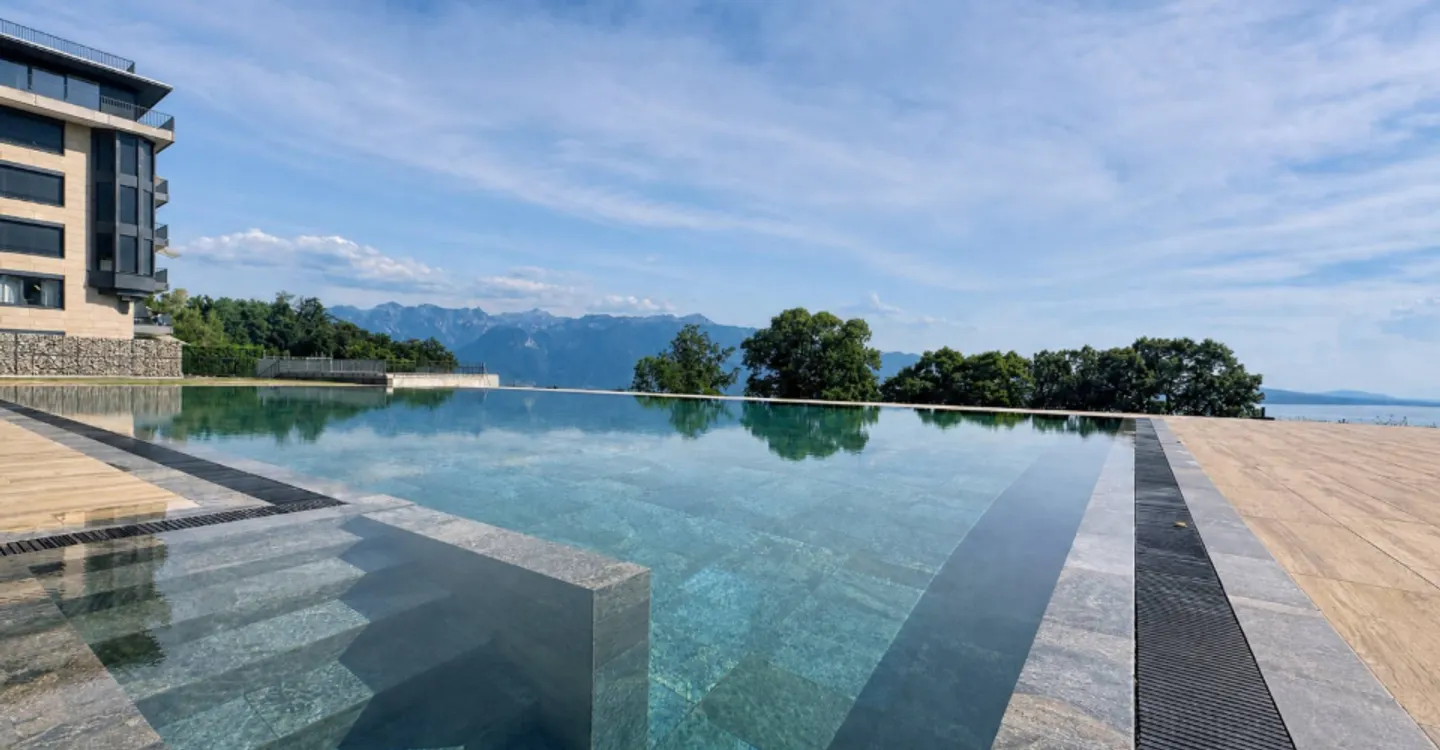 Schöne, neuere 3,5-Zimmer-Wohnung mit großem Balkon und Blick auf den See - Foto 4 von 11