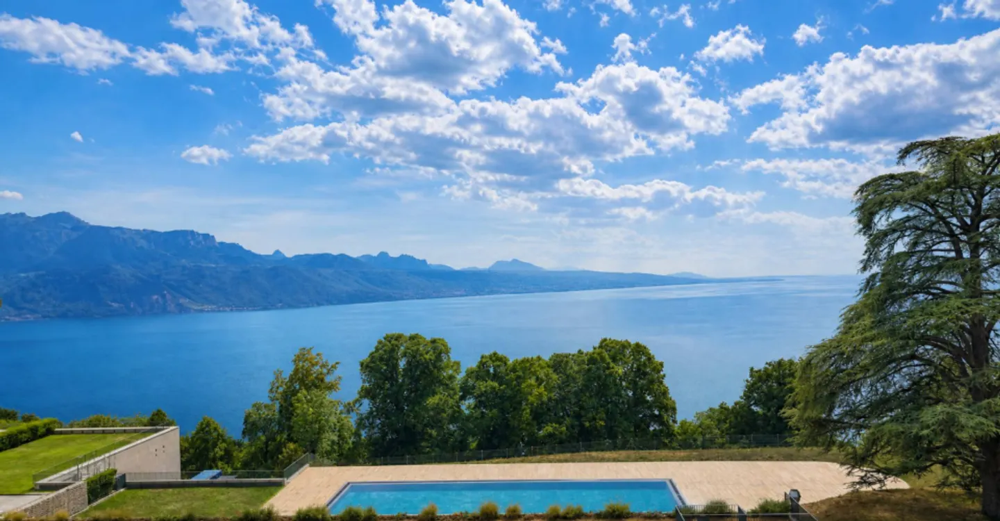 Schöne, neuere 3,5-Zimmer-Wohnung mit großem Balkon und Blick auf den See - Foto 3 von 11