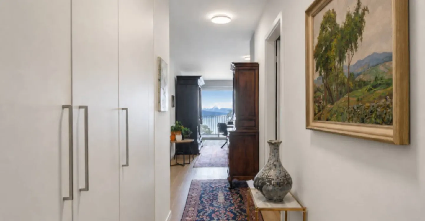 Schöne, neuere 3,5-Zimmer-Wohnung mit großem Balkon und Blick auf den See - Foto 7 von 11