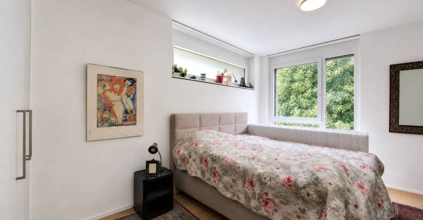 Schöne, neuere 3,5-Zimmer-Wohnung mit großem Balkon und Blick auf den See - Foto 8 von 11